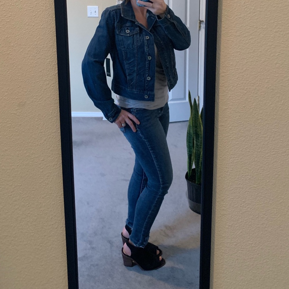 Cropped denim jacket - Picture 2 of 5